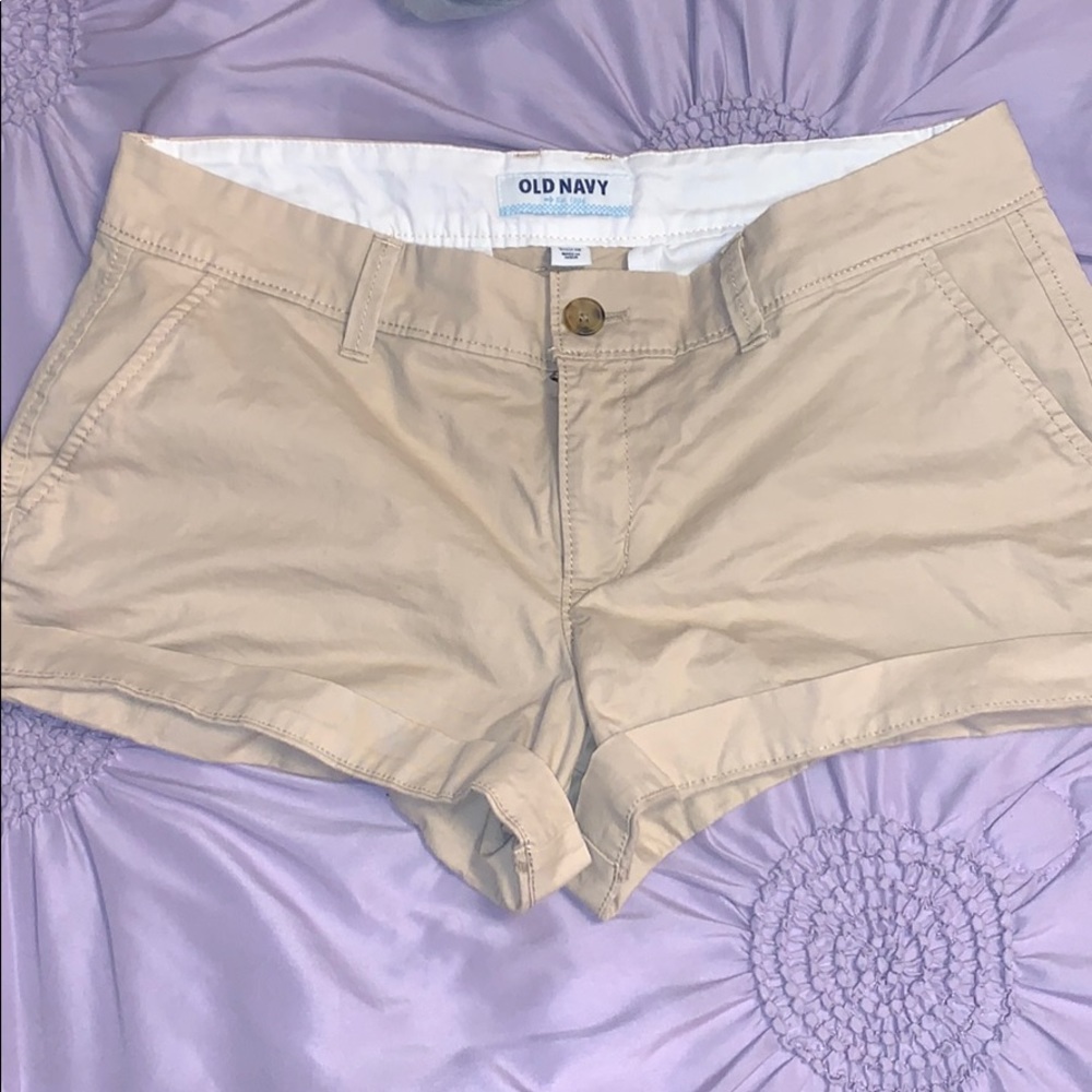 Old Navy Short Khaki Shorts